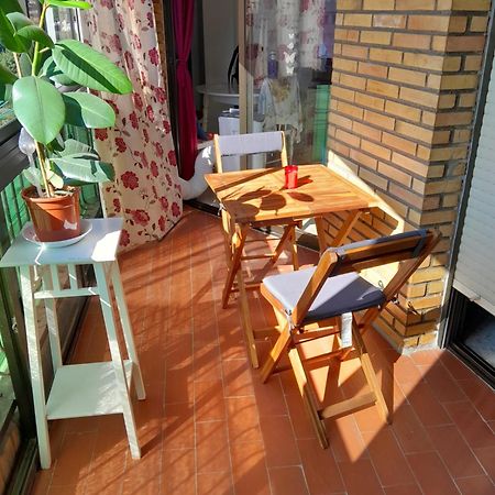 Room In Shared Apartment With Parking Almuñécar エクステリア 写真