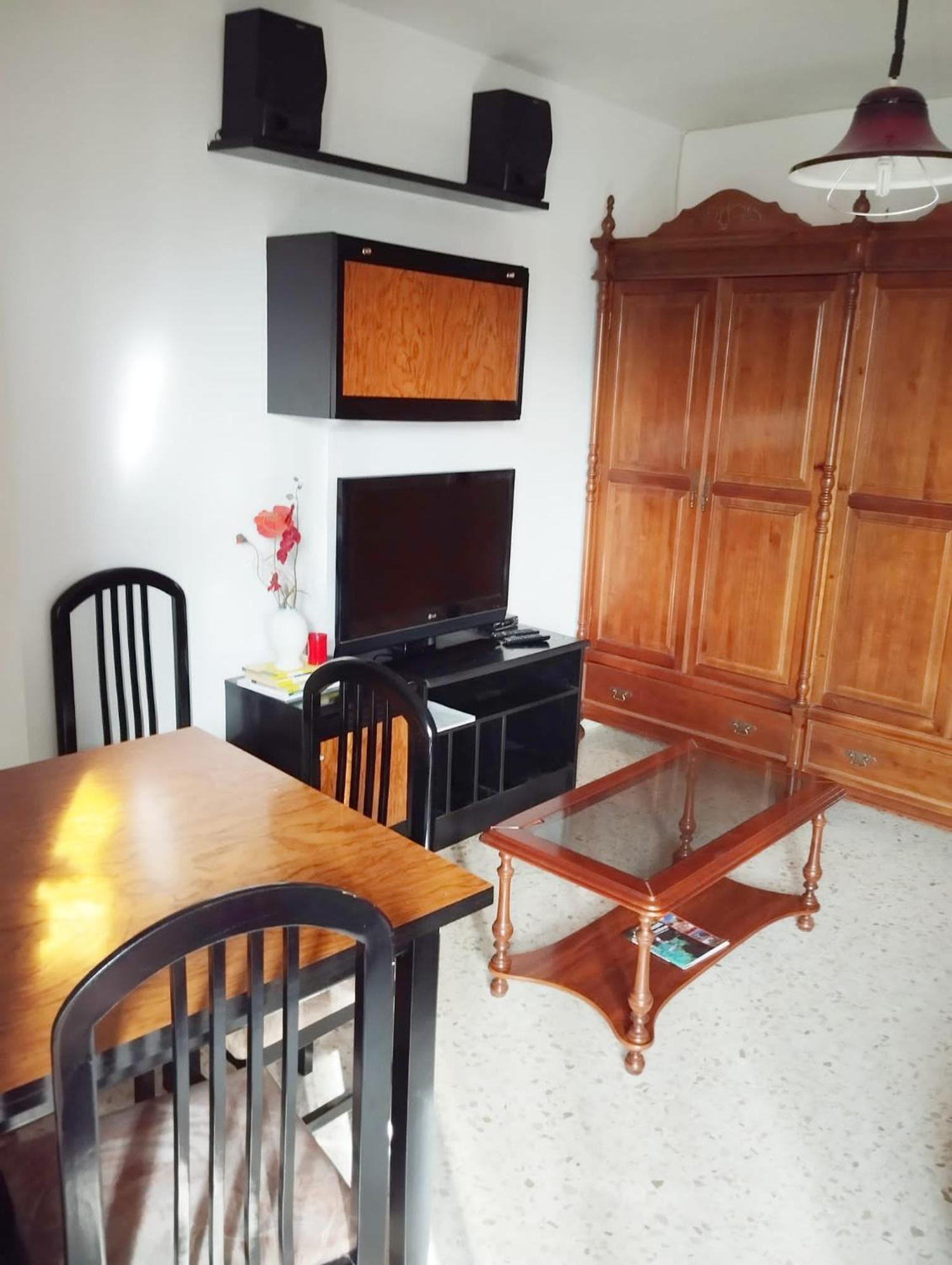 Room In Shared Apartment With Parking Almuñécar エクステリア 写真