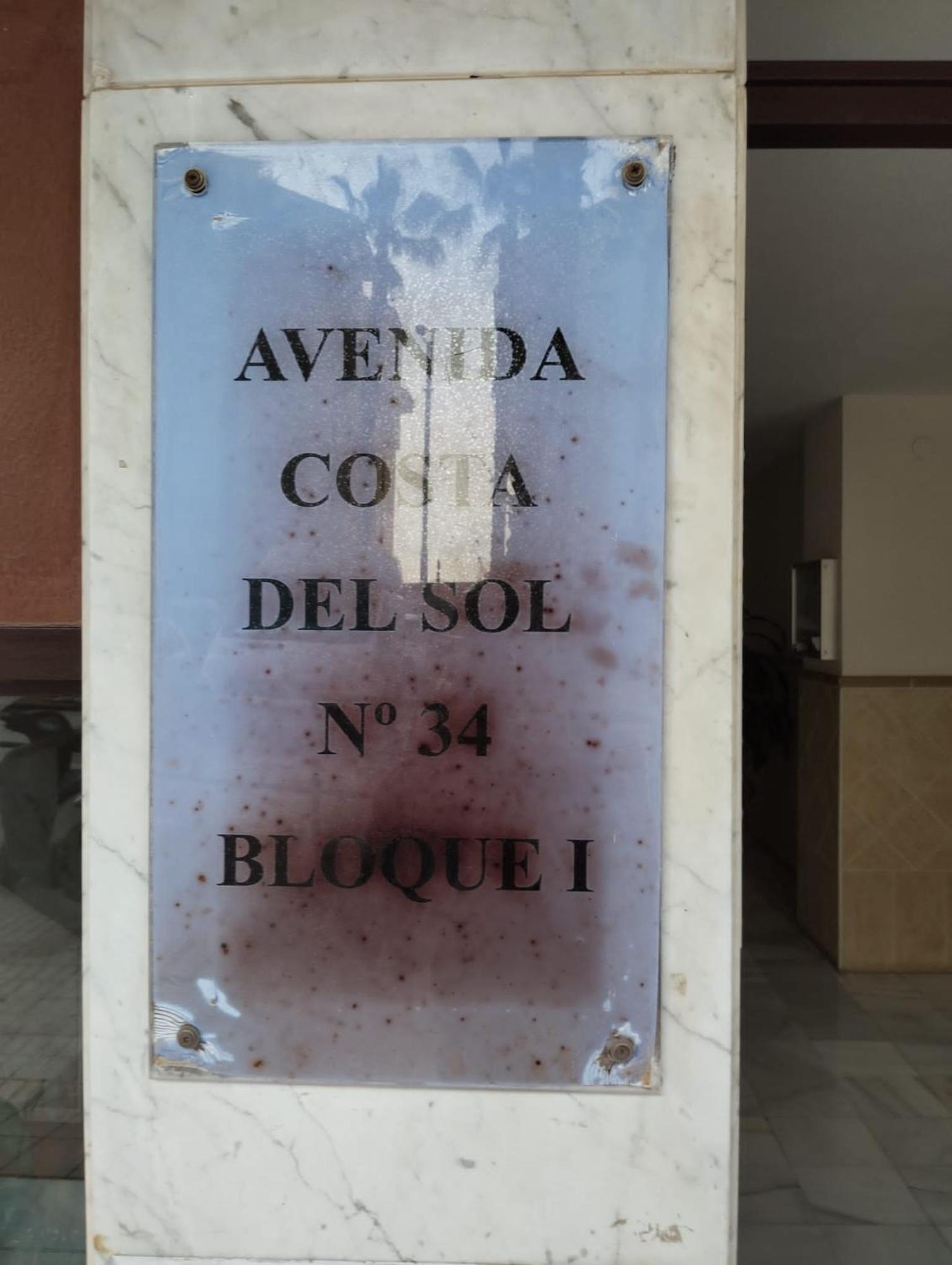 Room In Shared Apartment With Parking Almuñécar エクステリア 写真