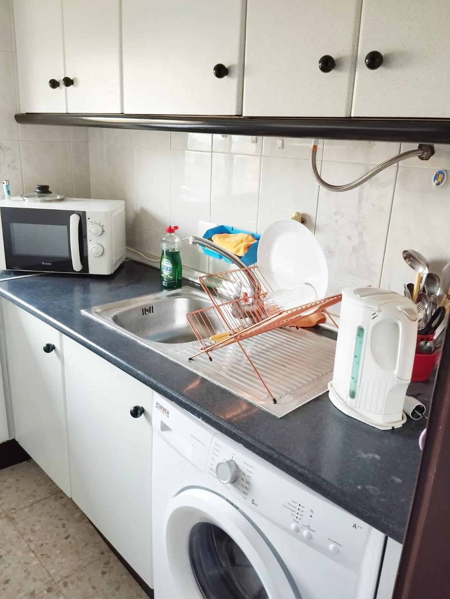 Room In Shared Apartment With Parking Almuñécar エクステリア 写真