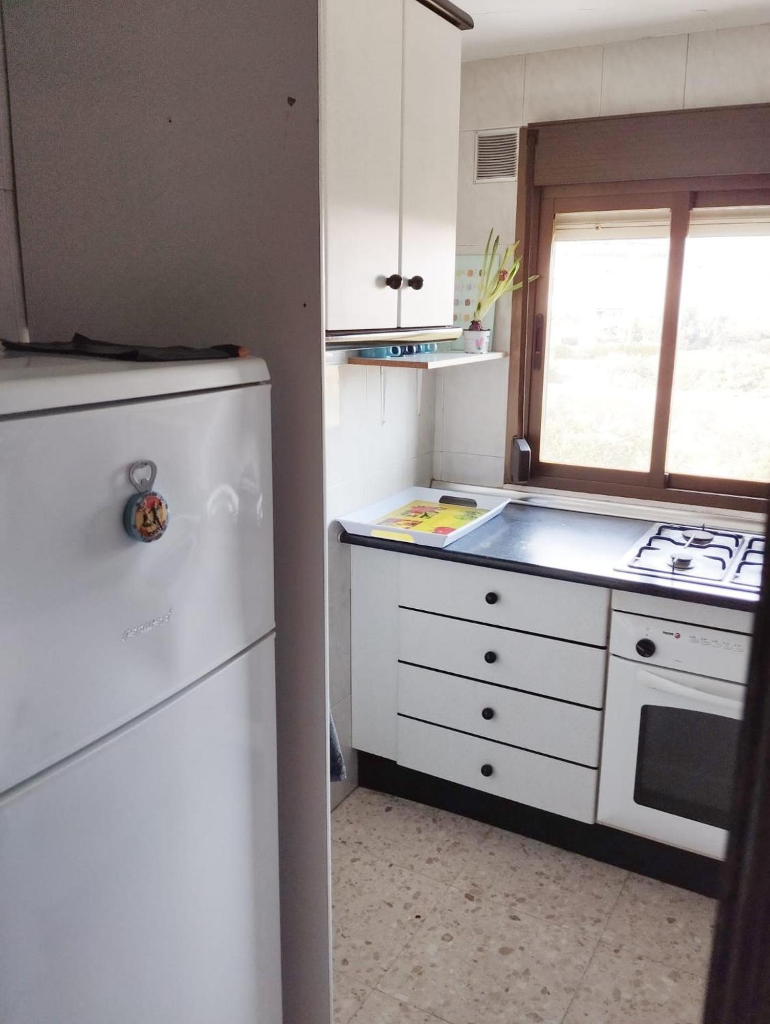 Room In Shared Apartment With Parking Almuñécar エクステリア 写真