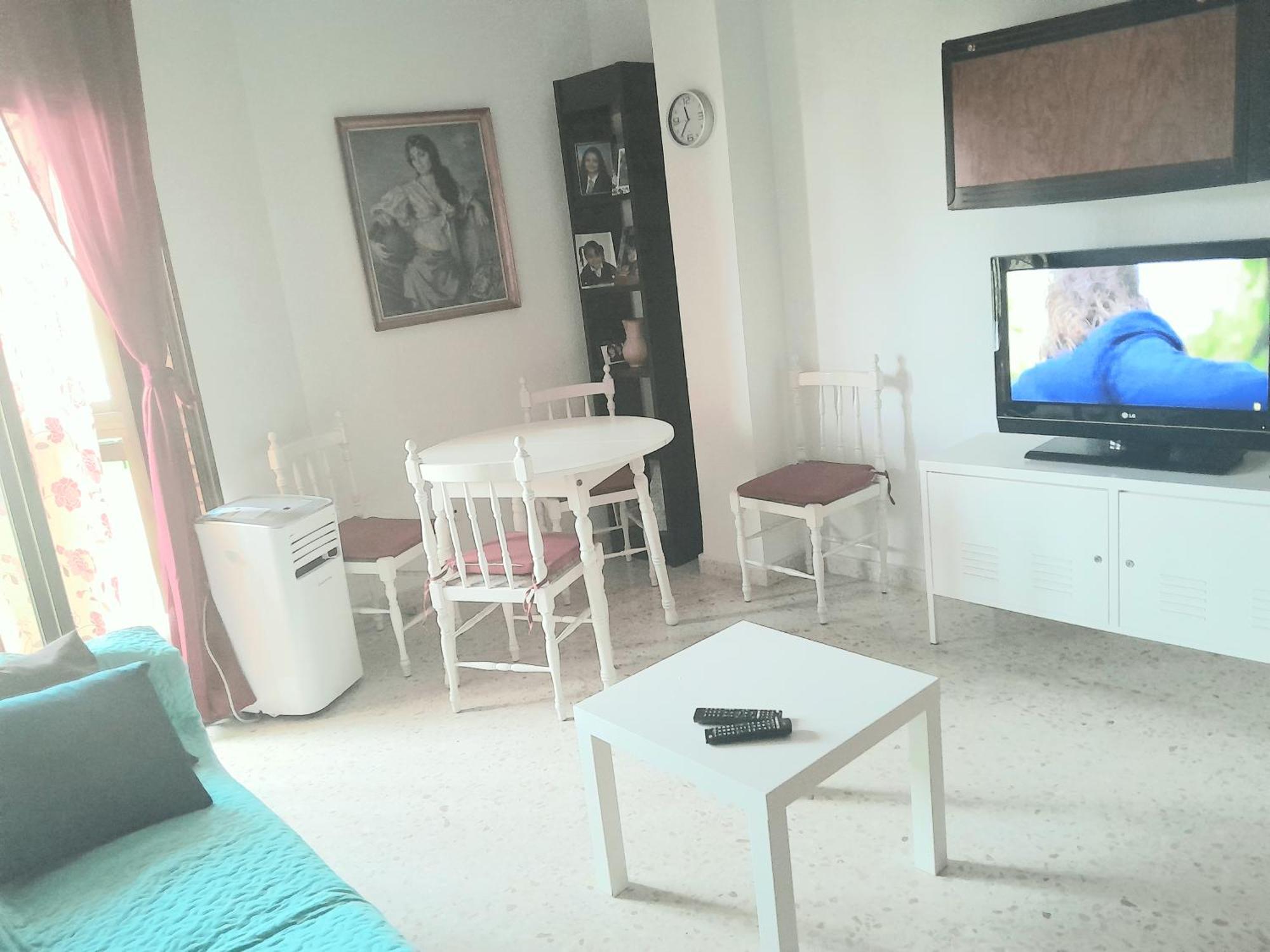 Room In Shared Apartment With Parking Almuñécar エクステリア 写真