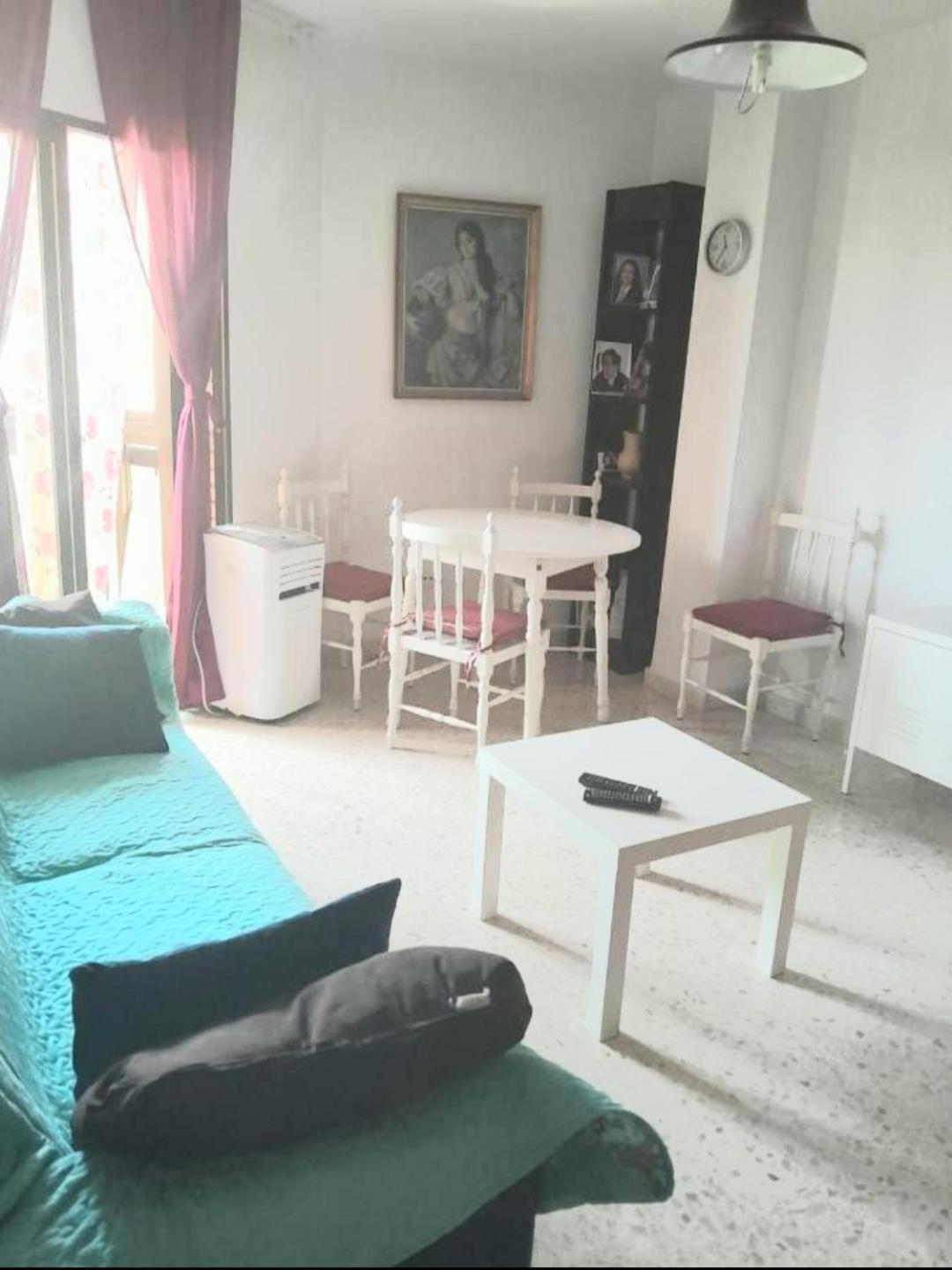 Room In Shared Apartment With Parking Almuñécar エクステリア 写真